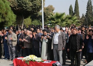 تشییع و خاکسپاری پدر شهیدان جان‌نثاری در اصفهان