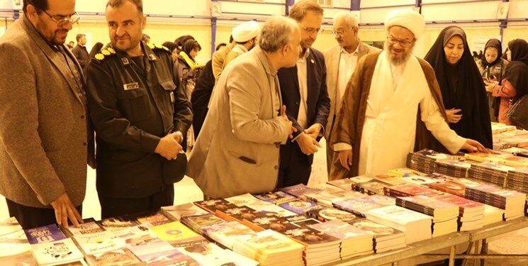 افتتاح نمایشگاه کتاب دامغان با ۵ هزار عنوان
