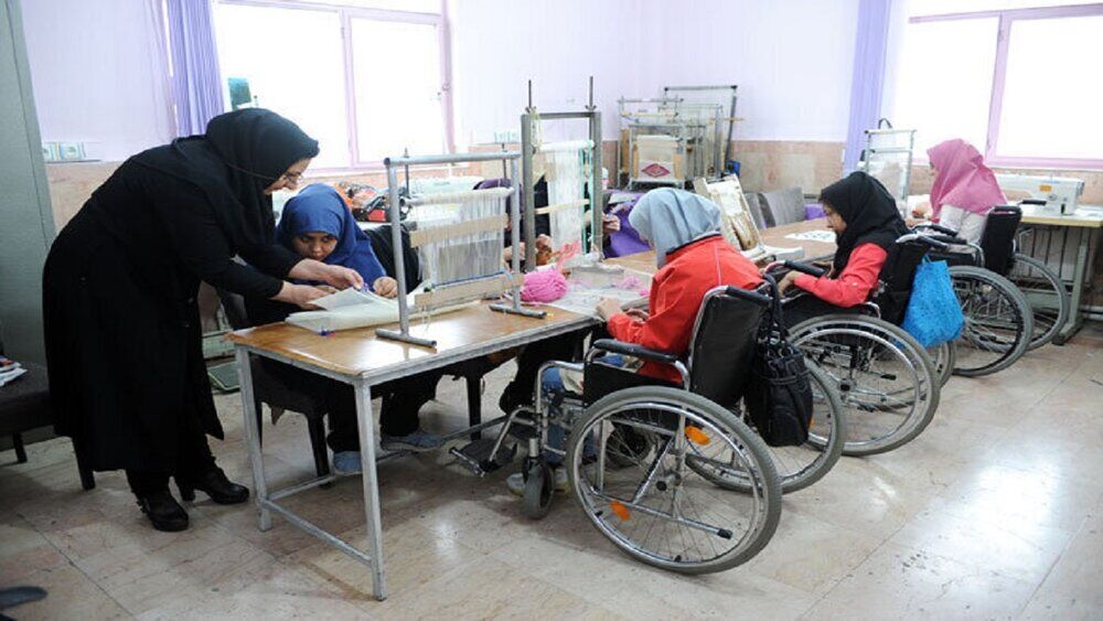 ارائه بیش از ۶۷۰۰ دوره آموزش مهارتی به معلولان در دو سال دولت