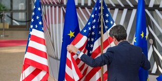 تفاوت رویکرد آمریکا و  اروپا در قبال صلح جهانی