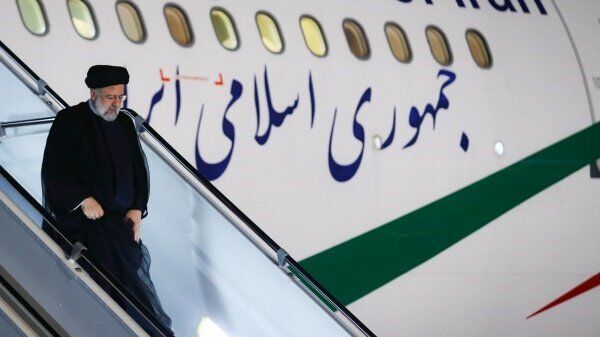 پس از سفر به تاجیکستان و ازبکستان؛ رئیس جمهور به تهران بازگشت
