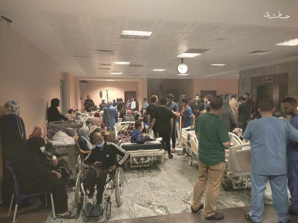 بمباران وحشیانه اطراف بیمارستان اندونزیایی در غزه