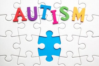 امروز به حل شدن چالش‌های اوتیسم امیدوارتریم