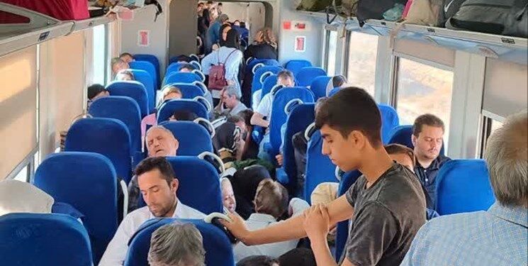 دلیل ادامه نارضایتی مسافران از خط ریلی قزوین_تهران چیست؟