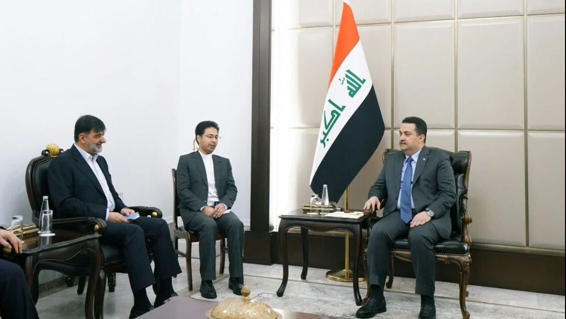 دیدار و گفت‌وگوی فرمانده کل انتظامی ایران با نخست‌وزیر عراق در بغداد