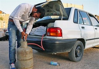 تشدید ناترازی بنزین با یک تصمیم اشتباه/ ورود LPG به صنعت CNG آسیب می‌زند