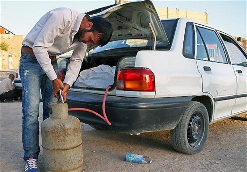 تشدید ناترازی بنزین با یک تصمیم اشتباه/ ورود LPG به صنعت CNG آسیب می‌زند