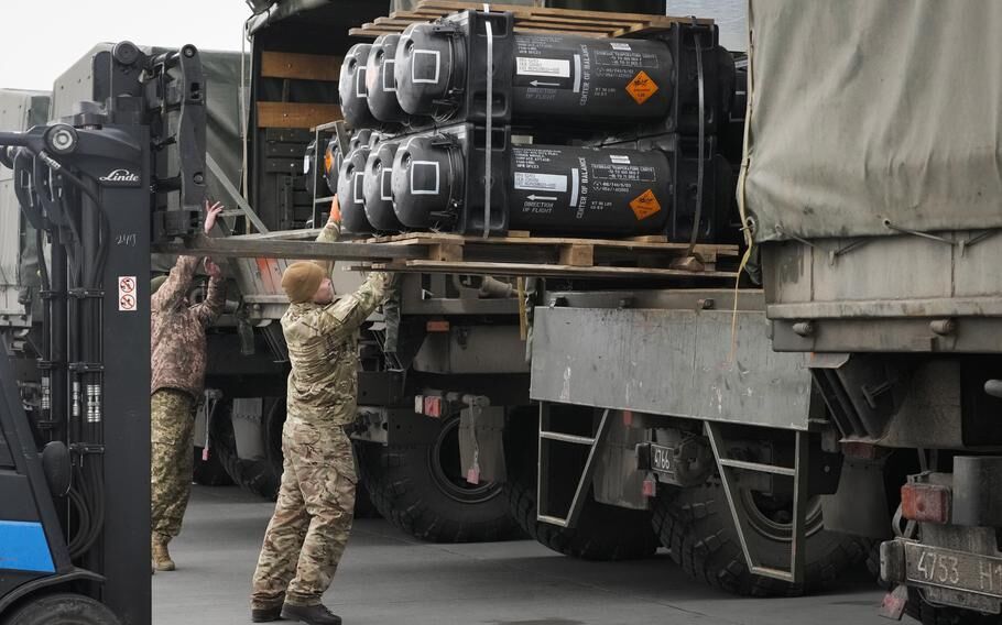 اسلواکی ارسال کمک‌های نظامی به اوکراین را قطع کرد