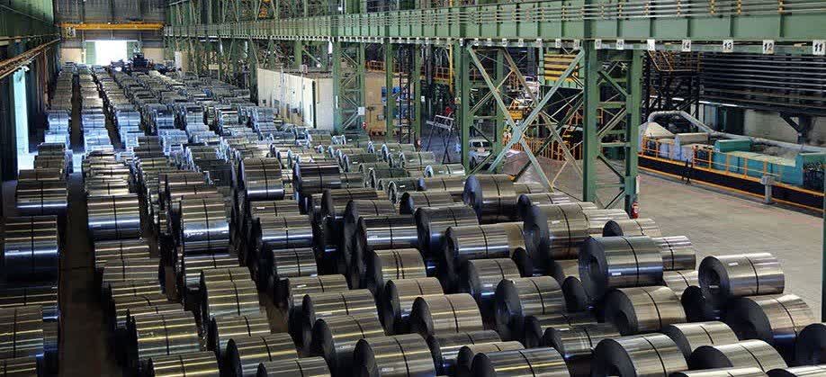 مدیرعامل شرکت فولاد امیرکبیر کاشان: مشکلات تامین مواد اولیه مانع تولید محصولات فولادی نمی شود