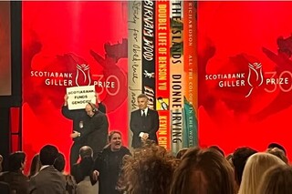 اعتراض حامیان فلسطین به نسل‌کشی اسراییل در جایزه کتاب کانادا