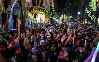 پایان دور دوم انتخابات ریاست جمهوری آرژانتین با مشارکت ۷۶ درصدی مردم + میلی رئیس جمهور شد