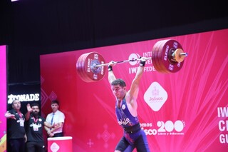 رکوردشکنی نماینده ایران در وزنه‌برداری جوانان جهان
