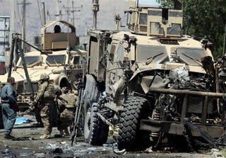 تاکتیک جدید مقاومت علیه اشغالگران آمریکایی / مین‌های کنار جاده‌ای یادآور خاطرات حمله به عراق
