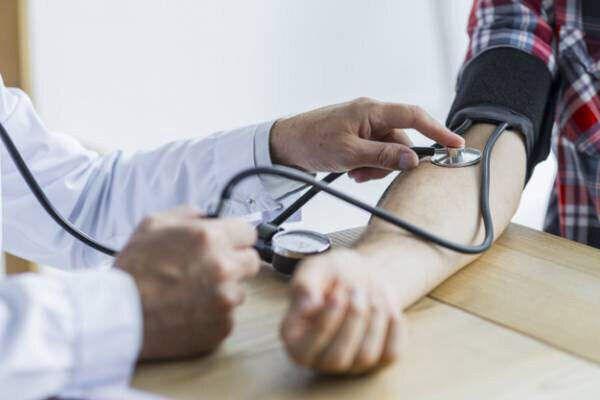 اجرای طرح غربالگری بیماری دیابت و فشار خون در سمنان
