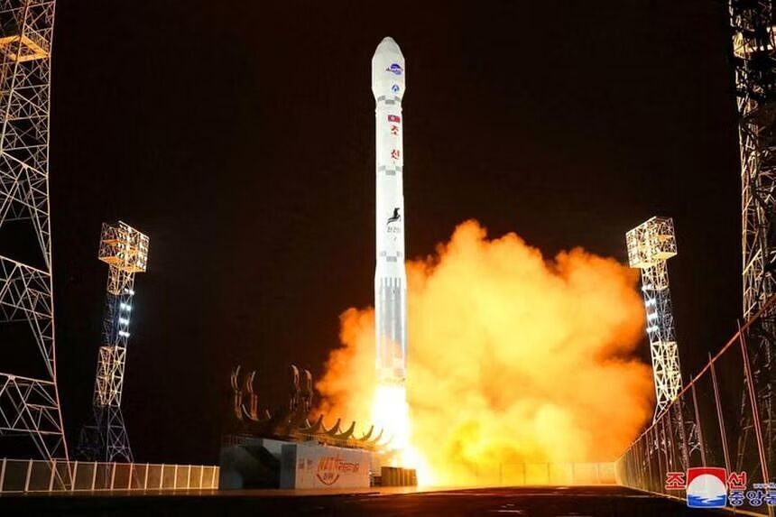 کره شمالی پرتاب‌های ماهواره‌ای را حق مشروع خود خواند