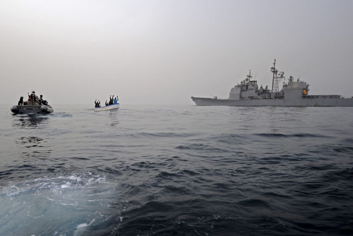 پنتاگون: دزدان دریایی سومالیایی عامل توقیف نفتکش اسرائیلی در خلیج عدن هستند