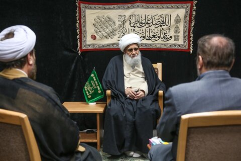 سه نکته لازم در بزرگداشت بزرگان دین و صالحان/اخلاص، اعتدال در معرفی و مراقبت در صرف بیت المال