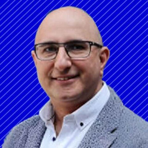 مخاطب تشنه روایت‌های تازه از سفر است / «کافه پولونیا» روایت یک پیوند انسانی میان ایران و لهستان است