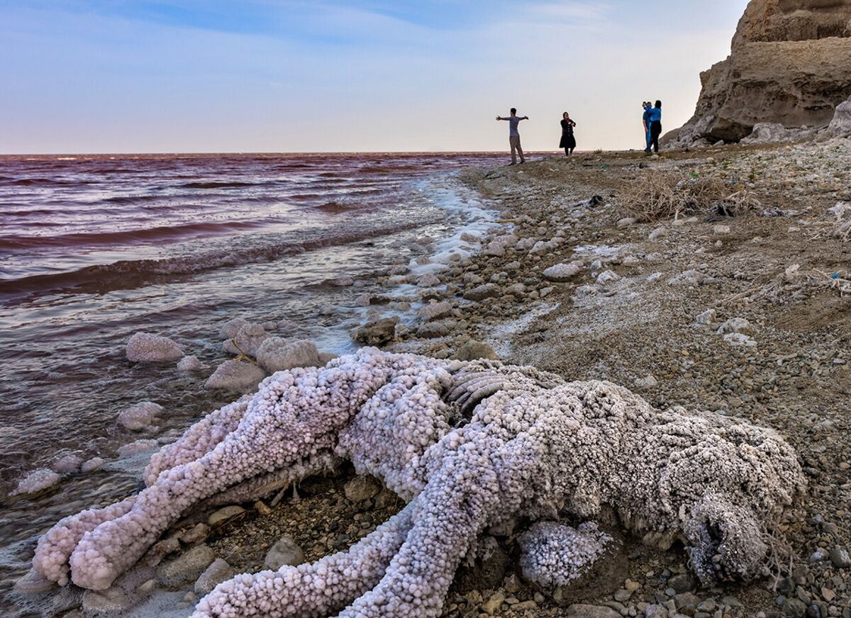 گفت‌وگو با رئیس پژوهشکده مطالعات دریاچه ارومیه؛ حال بدِ دریاچه ارومیه و قحطی حکمرانی آب