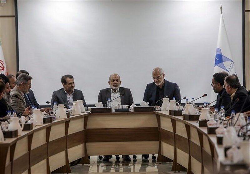 وزیر کشور: موافق راه‌اندازی بازارچه‌های مرزی هستیم/ استاندار خوزستان مدیران ناکارآمد را برکنار کند