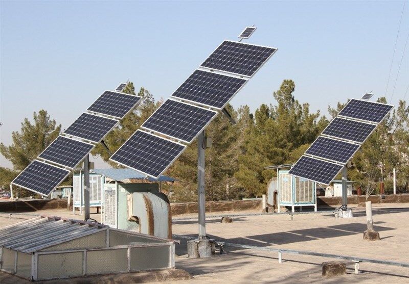 ساخت ‌۵۰ مگاوات نیروگاه خورشیدی در استان بوشهر/ احداث ‌۴۰۰ نیروگاه خورشیدی برای مددجویان‌