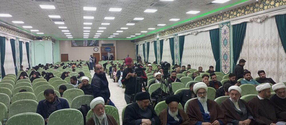 امامزاده علی بن محمد باقر (ع) از شریفترین فرزندان امام پنجم میباشند / کاروانهای زیارتی باید این زیارتگاه پر برکت را نیز به فهرست سفرهای زیارتی خود اضافه کنند