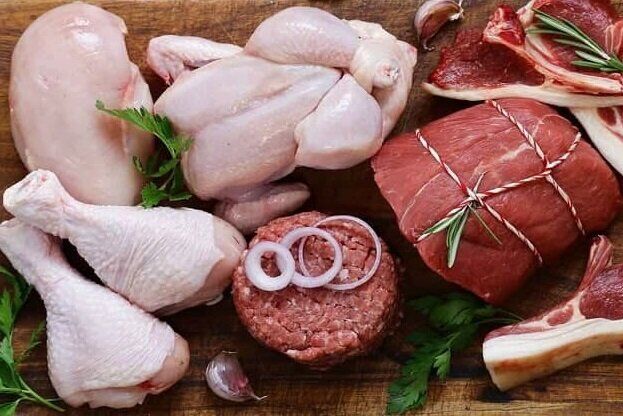 گوشت مرغ هر کیلو ۹۷.۸۰۰ تومان/ نهاده دامی تامین است؟