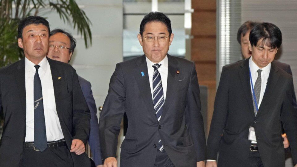 ژاپن در آستانه زلزله سیاسی در کابینه