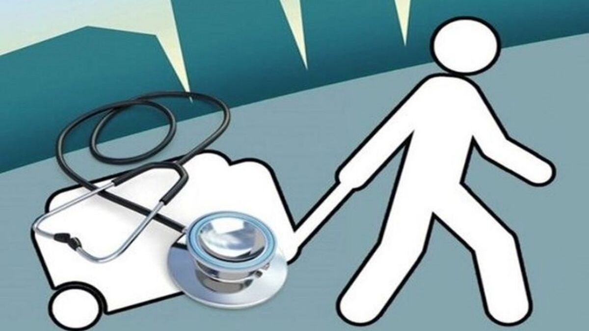 معاون وزیر بهداشت هشدار داد؛ کوچ پزشکان به مشاغل دیگر