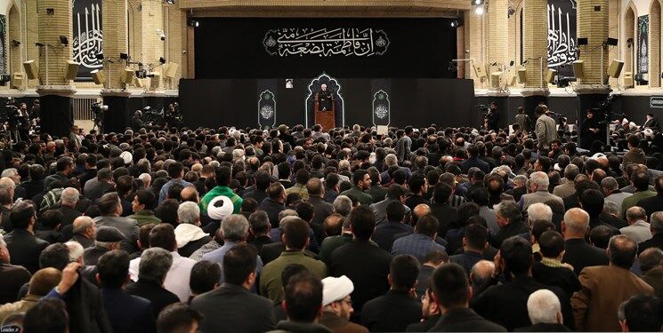 مراسم عزاداری شب شهادت حضرت فاطمه‌ زهرا (س) با حضور رهبر معظم انقلاب اسلامی برگزار شد
