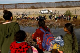 قانون جدید ایالت تگزاس؛ ۲۰ سال حبس در انتظار مهاجران غیرقانونی