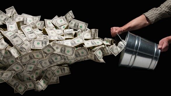 روسیه خواستار تقویت همکاریهای بریکس برای حذف دلار شد