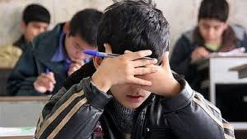 علت افت تحصیلی در میان دانش آموزان چیست؟ / کاهش معدل‌ نشانه افت تحصیلی نیست