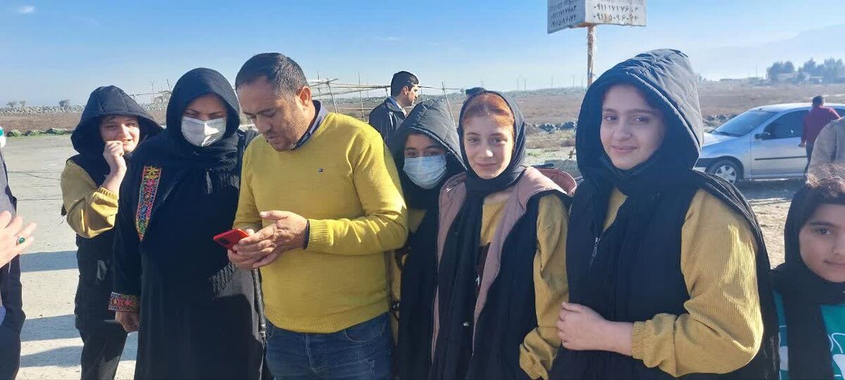 وعده وزیر اقتصاد برای حل مشکلات خواهران چهارقلوی بندرگزی