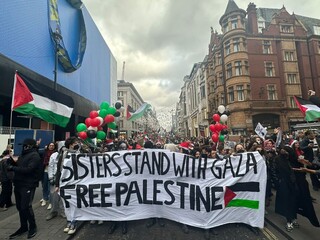 تظاهرات لندن‌نشینان حامی فلسطین در آستانه کریسمس