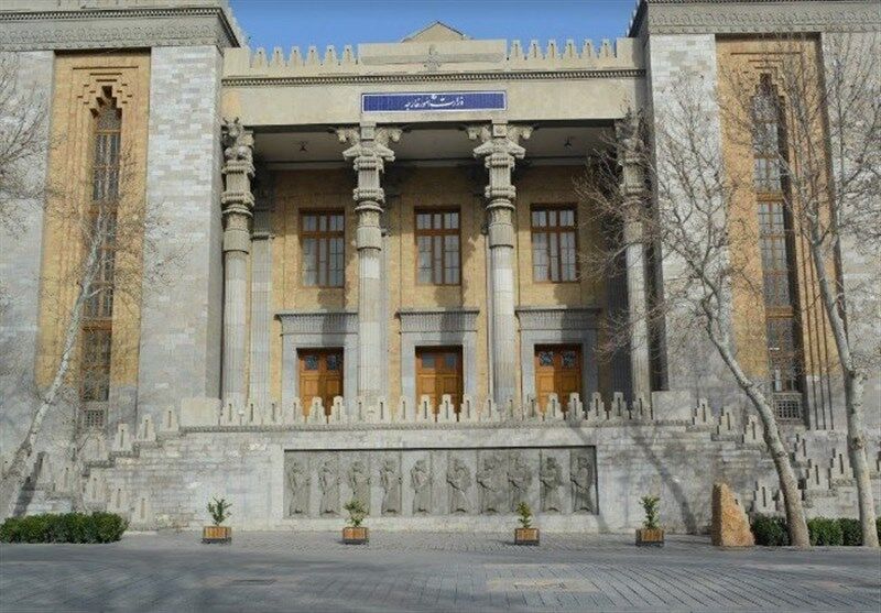 پاسخ وزارت خارجه ایران با فرانسه