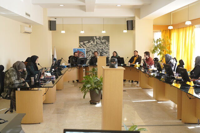 نمایشگاه عکس حمید جبلی در شب عکس تئاتر/انتقاد از بیتوجهی صداوسیما به تئاتر