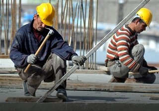 حداقل دستمزد ۱۴۰۴ جامعه کارگری باید بازنگری شود