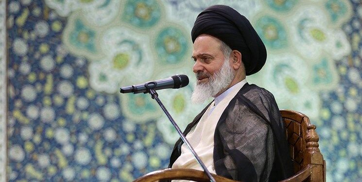 آیت‌الله حسینی بوشهری: روحانیت به دشمن اجازه اختلاف‌افکنی نمی‌دهد
