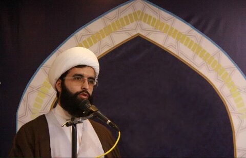 دانش آل محمد(ع) را بجو از این حرم
