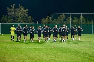نخستین رقیب تیم ملی ایران وارد قطر شد