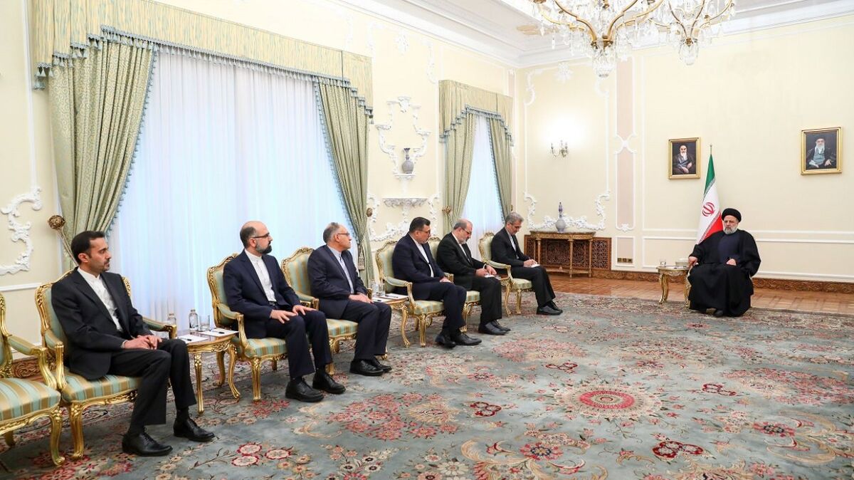 رئیس جمهور: جایگاه مقتدرانه و عزتمندانه امروز ایران بستر مناسبی برای گسترش روابط و همکاری‌های بین‌المللی است