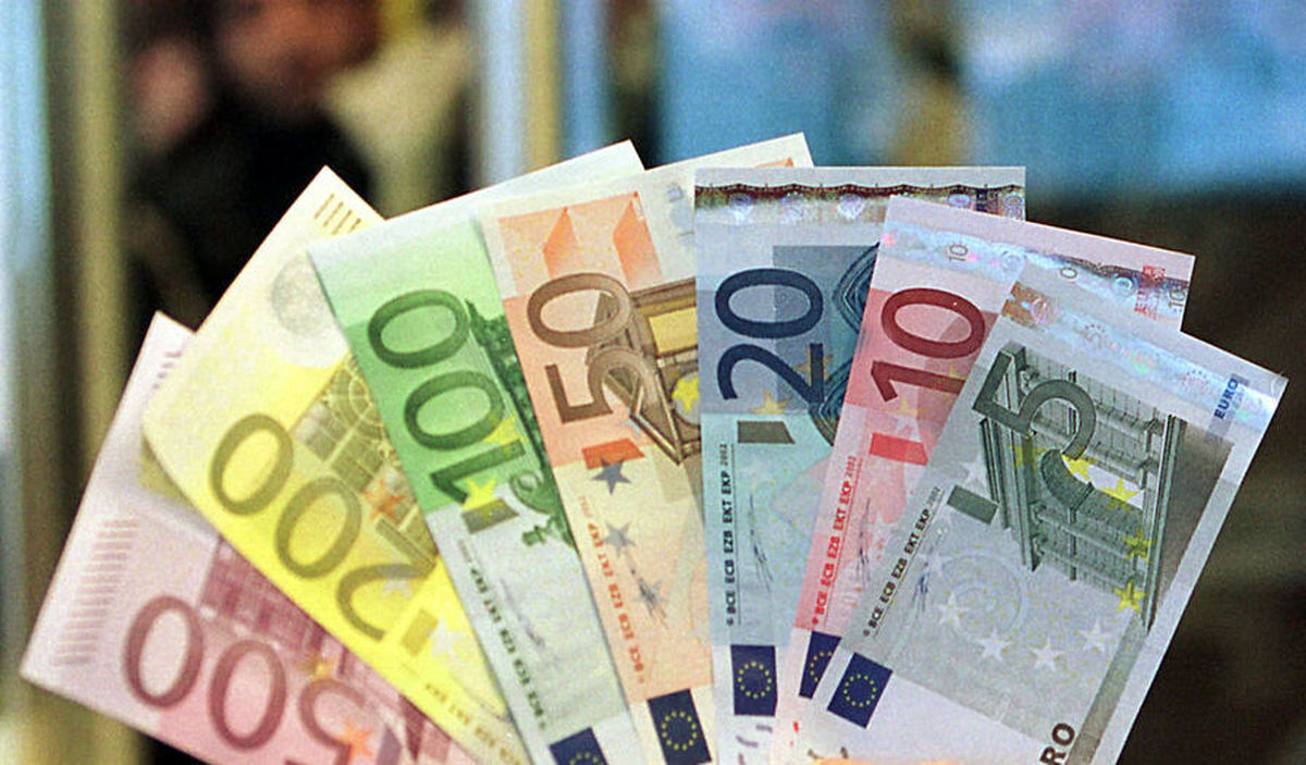 قیمت دلار و یورو در مرکز مبادله ایران؛ شنبه ۲۵ اسفند