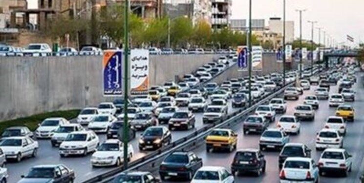 ترافیک نیمه سنگین در آزاد راه کرج-تهران