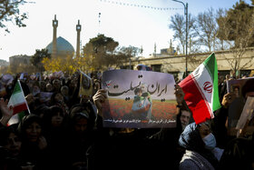 گزارش تصویری | راهپیمایی مردم مشهد در محکومیت حمله تروریستی کرمان