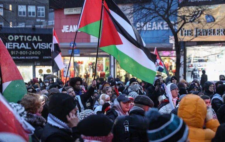 تظاهرات مردم آمریکا در شهر نیویورک در حمایت از غزه + تصاویر