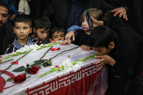 پیکر مطهر شهید«فرج الله شوشتری» در بهشت رضا(ع) به خاک سپرده شد