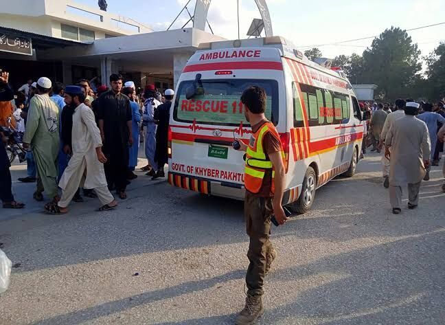 ۵ پلیس در انفجاری در پاکستان جان باختند