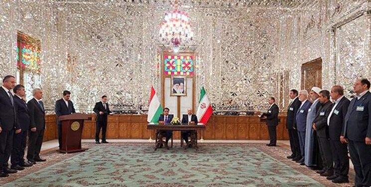رئیس مجلس تاجیکستان با قالیباف دیدار کرد/ امضای تفاهمنامه‌ همکاری‌های دوجانبه