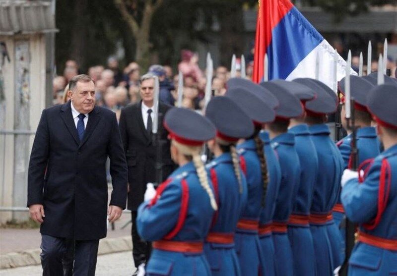 پرواز جنگنده‌های آمریکا بر فراز بوسنی برای هشدار به جدایی‌طلبان صرب